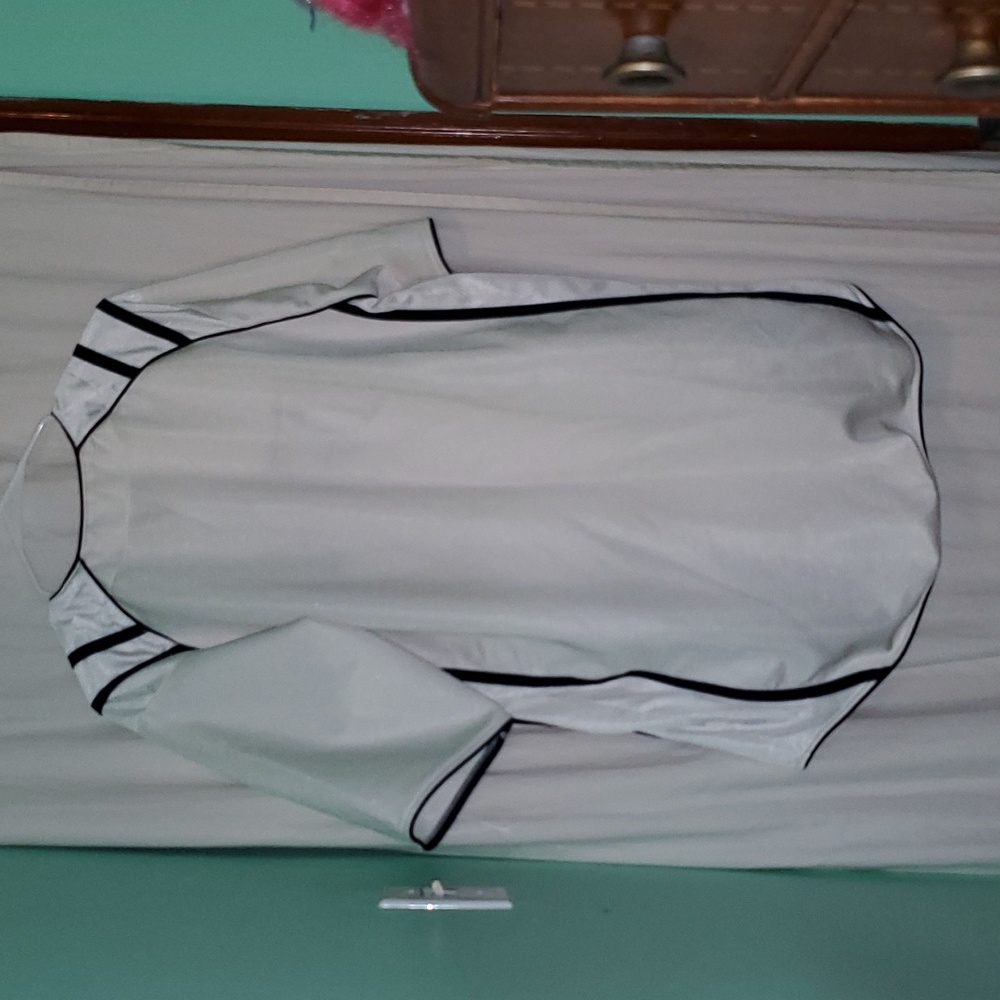 Minnesota Twins Jersey - Picture 9 of 11